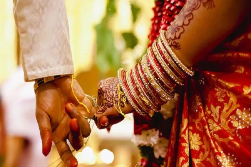 Bride dies in road accident just 9 days after marriage