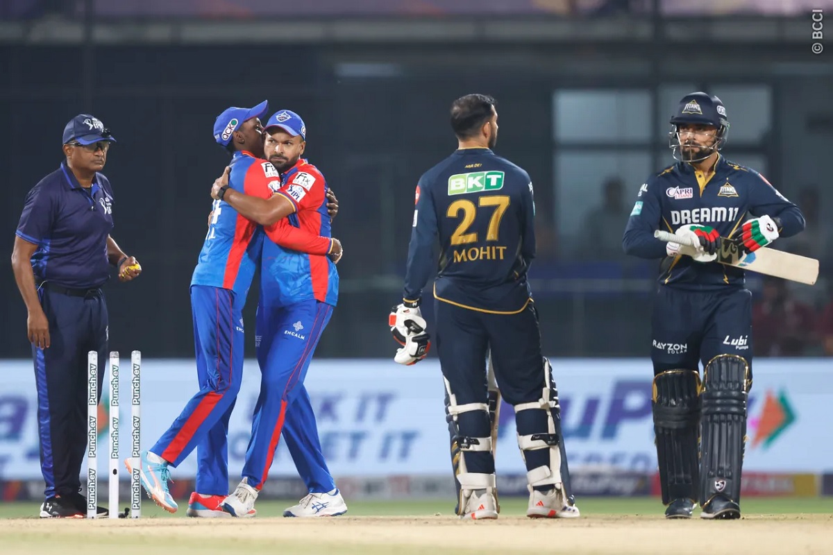 DC vs GT: डेविड मिलर और राशिद खान की ताबड़तोड़ पारी के बावजूद हारा गुजरात, दिल्ली
ने चार रन से जीता मैच