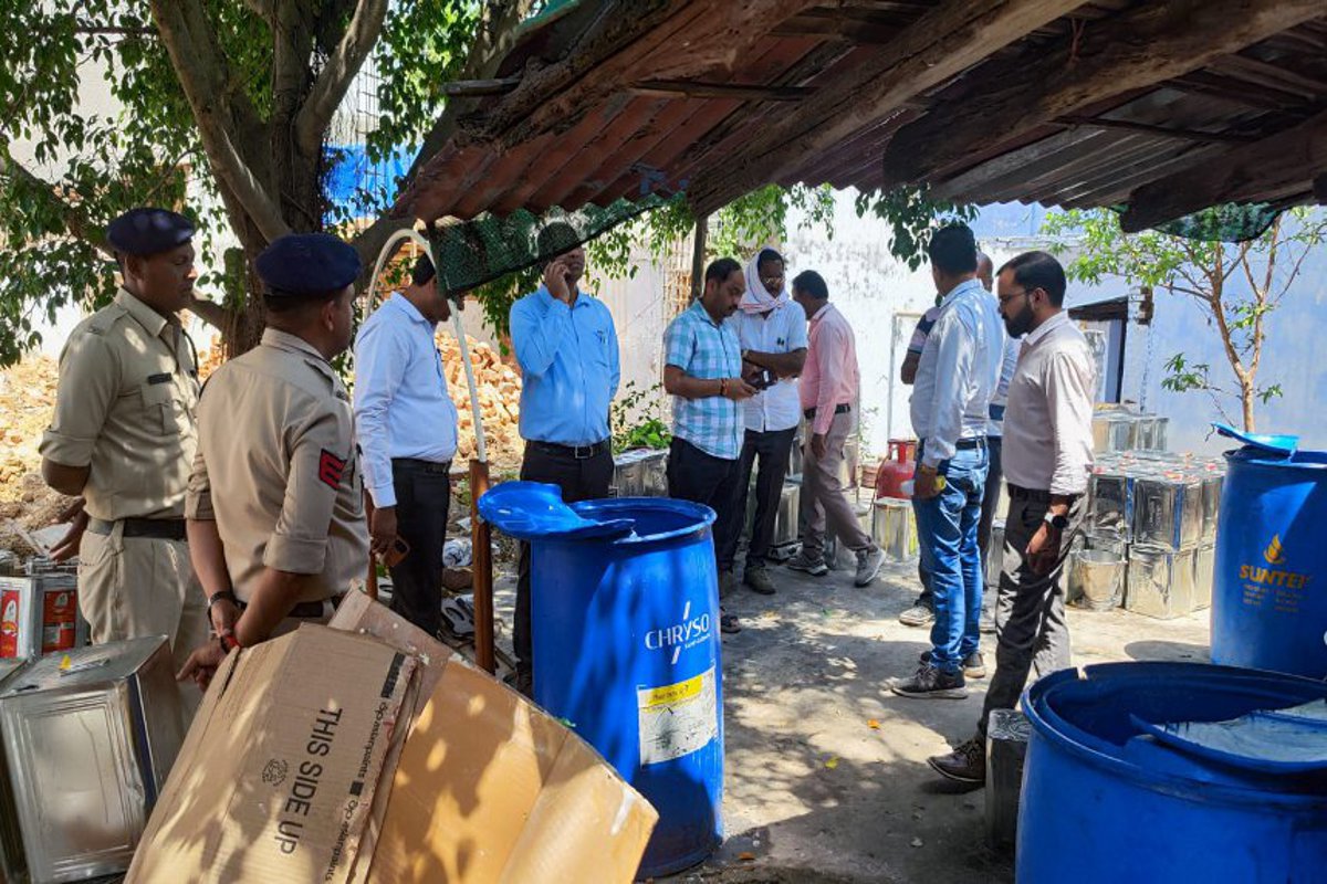 Raid in fake ghee factory