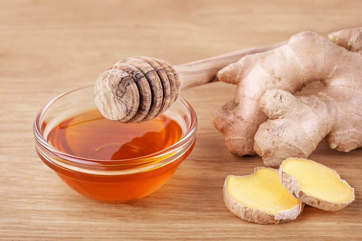 सूखी खांसी का रामबाण इलाज? ये 5 घरेलू उपाय दिलाएंगे आपको राहत Home