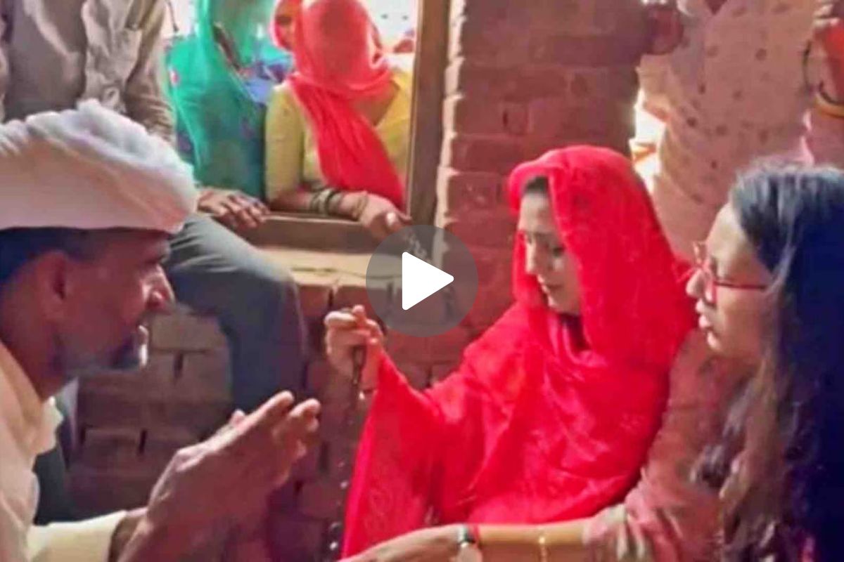 राजस्थान के पूर्व सीएम अशोक गहलोत की बहू का वीडियो वायरल, युवक को जंजीरो से
कराया मुक्त