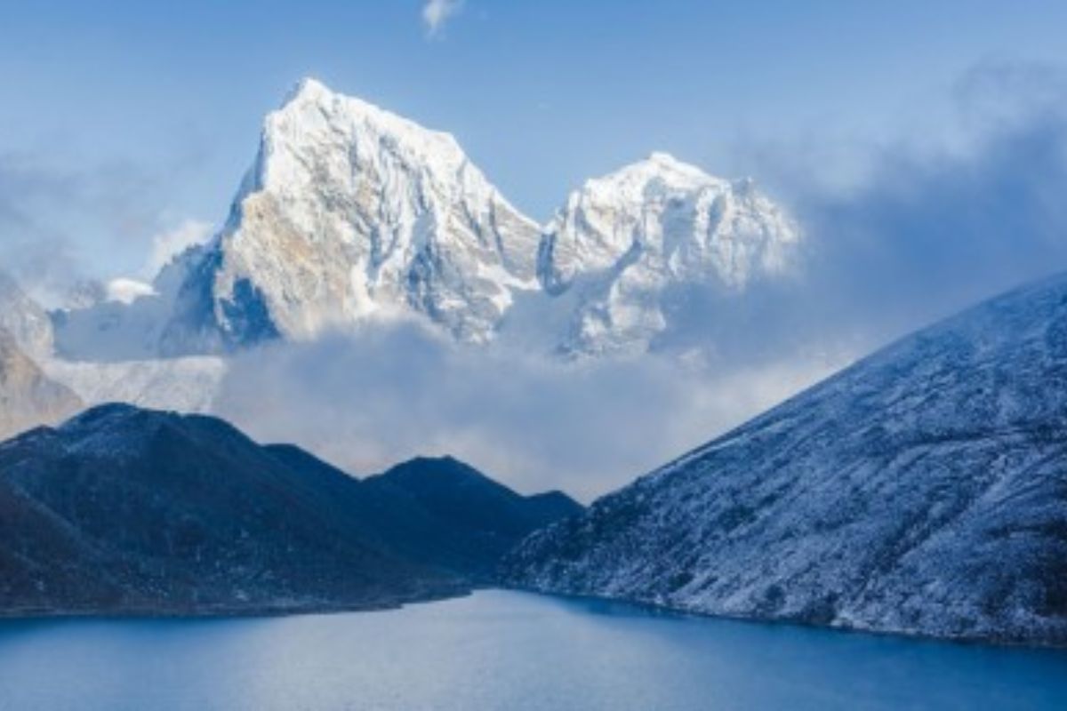 ISRO का बड़ा खुलासा, तेजी से पिघल रहा हिमालय, 38 सालों में दोगुना हुआ झीलों का
आकार