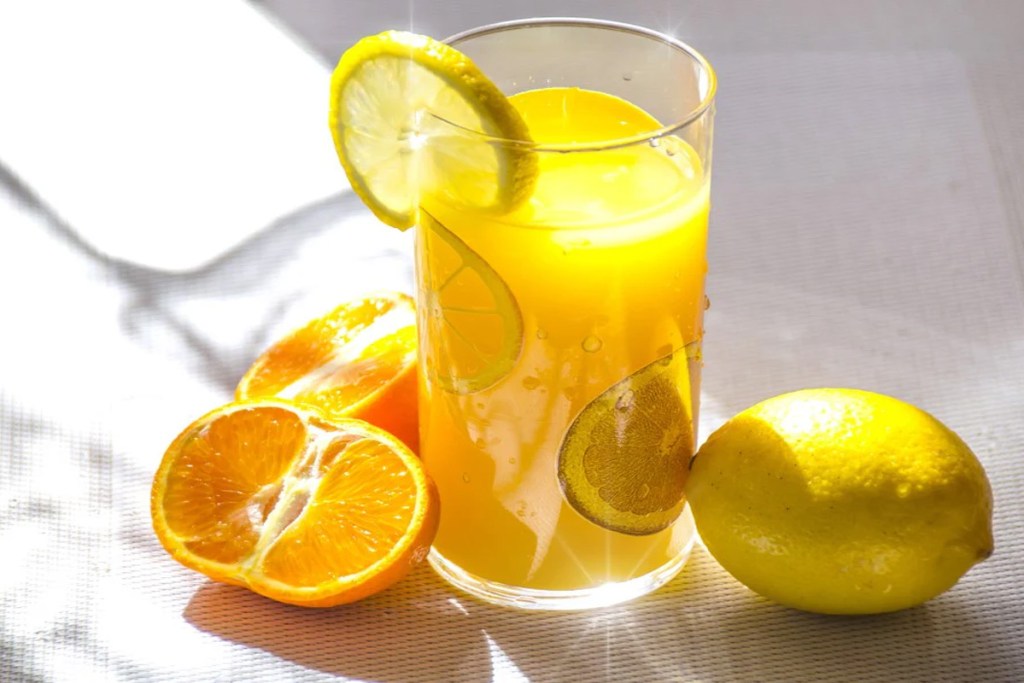 HEALTHY HOMEMADE JUICES TO BOOST LIVER HEALTH