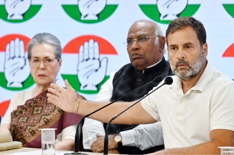 Congress Naseem Khan news