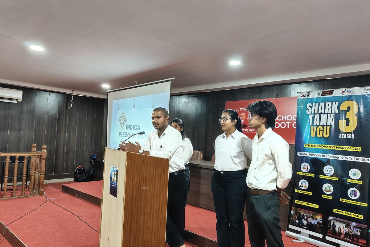 Vivekananda Global University में शार्क टैंक सीजन-3 का हुआ आयोजन, 100 से ज्यादा
टीमों ने लिया भाग 