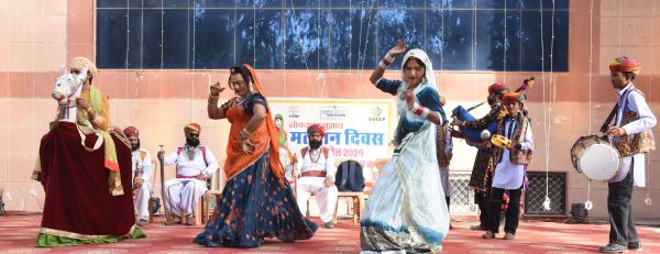 Robillon gave message at Destination Food Carnival