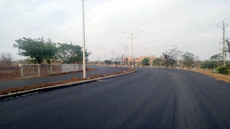 #airport: Airport built with 400 crores, but four lane road is not being built