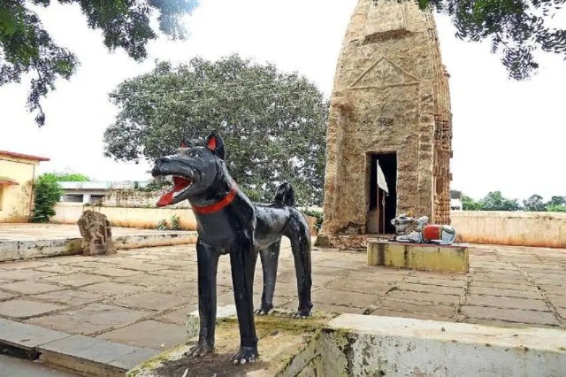 Kukur Sev Temple of Chhattisgarh