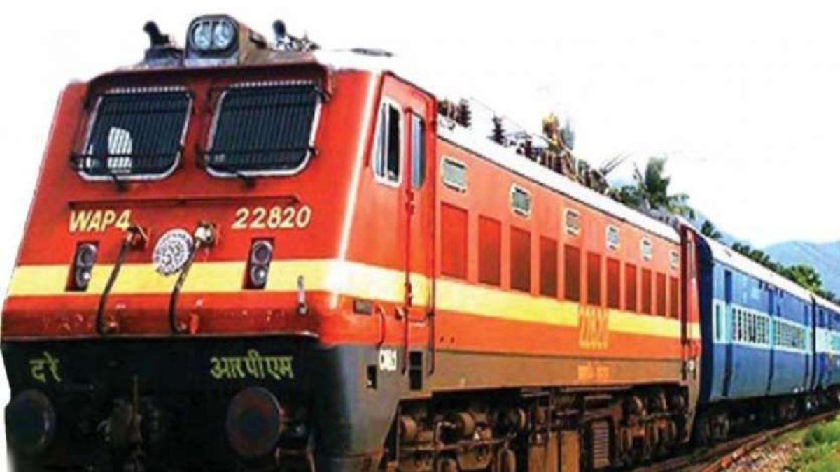 यात्रियों की बल्ले-बल्ले! गर्मियों की छुट्टियों में घुमने के लिए राजस्थान से
चलेगी ये स्पेशल ट्रेनें, मिलेगा फटाफट टिकट