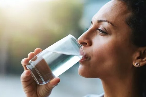 Lack of water in the body is the cause of a serious disease.