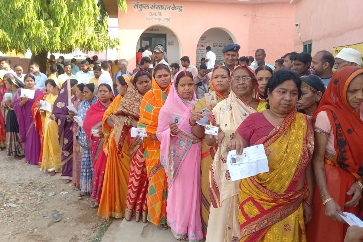 Lok Sabha Elections 2024: बिहार में पहले चरण में 48.23 प्रतिशत मतदान, 38
प्रत्याशियों की किस्मत EVM में कैद
