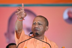 CM Yogi की मां ऋषिकेश के एम्स में भर्ती, जिरियाट्रिक वार्ड में चल रहा इलाज - image