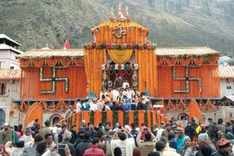 Badrinath Dham VIP Darshan Culture