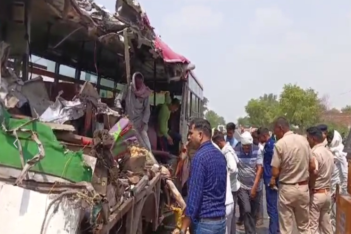Rajasthan Road Accident : बीमार मां से मिलने मायके जाते समय मौत, जयपुर घूमने जा
रही 4 महिलाओं की भी गई जान