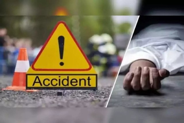 CG Road Accident: Husband and wife died in road accident