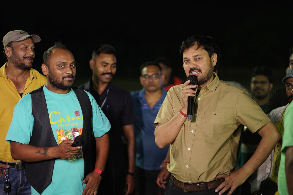 Cricket : फिल्म कलाकारों ने लगाए चौके-छक्के, भाजपा विधायक अनुज शर्मा ने बढ़ाया
उत्साह