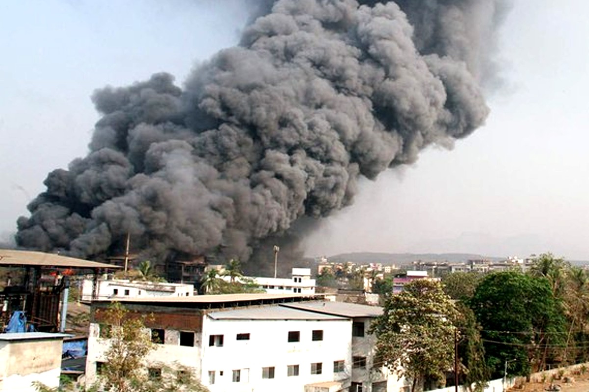 महाराष्ट्र: डोंबिवली में केमिकल कंपनी में भीषण आग, 7 की मौत, 40 से अधिक जख्मी - image
