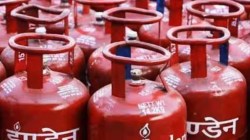 Gas Cylinder Subsidy : लाभार्थियों को डीबीटी से रसोई गैस सिलेंडर सब्सिडी का
मिलेगा लाभ, जानिए पूरी योजना - image