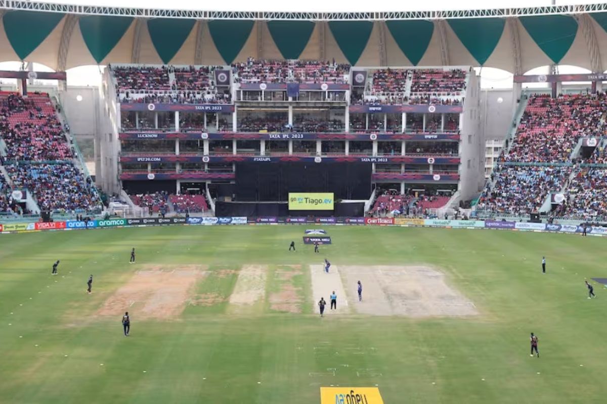 IPL 2024: इकाना स्टेडियम में बल्लेबाज बोलेंगे हल्ला या गेंदबाजों की आएगी आंधी?
KKR और LSG आमने सामने - image