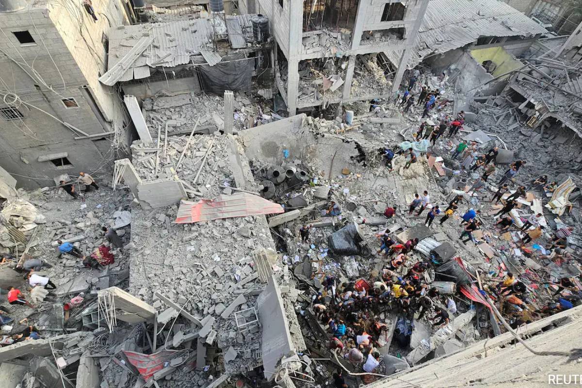 Israel-Hamas War : इज़राइल ने की सीज फायर की सुनी-अनसुनी, गाजा पर किया ताबड़तोड़
हमला - image