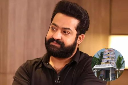 Jr NTR ने मंदिर में टेका माथा