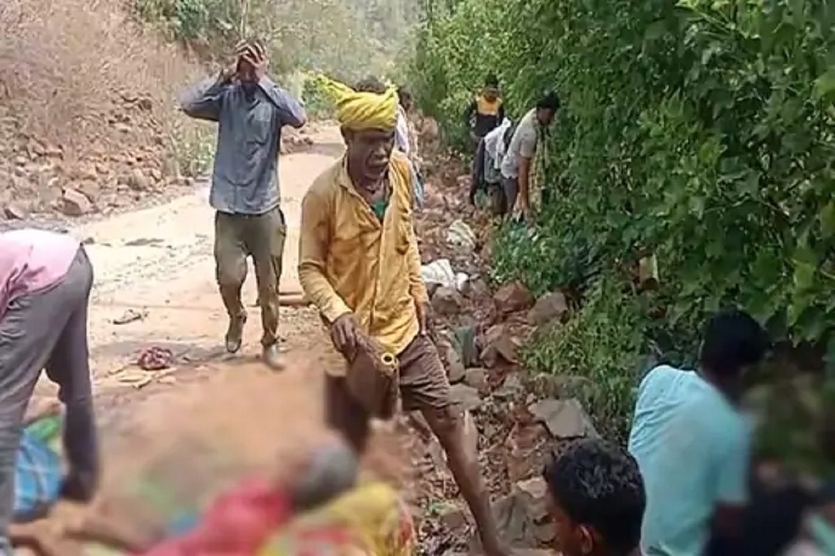 Kawardha Road Accident