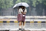 Monsoon Update : तूफान ‘रेमल’ का मॉनसून पर पड़ेगा असर? जानें मुंबई में कब
बरसेंगे बादल - image