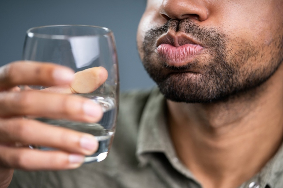 आपके मुंह का कुल्ला गैस्ट्रिक कैंसर का जल्दी पता लगा सकता है, शोध में दावा - image