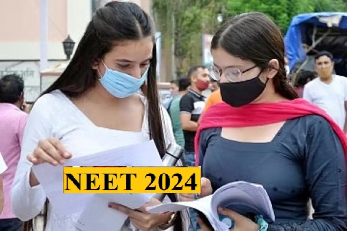 NEET Exam 2024: नीट परीक्षा में बांट दिए गलत प्रश्न पत्र, याचिका हाईकोर्ट में
हुई सुनवाई, NTA से मांगा जवाब - image