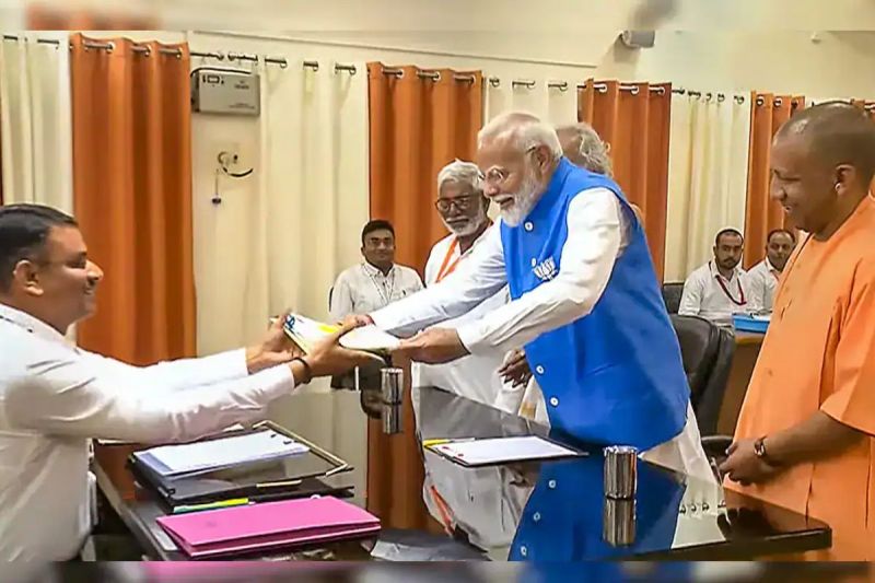 PM Modi Nomination