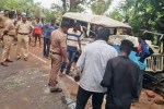 महाराष्ट्र में दर्दनाक हादसा! जीवदानी माता मंदिर जा रहे श्रद्धालुओं की जीप का
एक्सीडेंट, 3 की मौत, 7 गंभीर - image