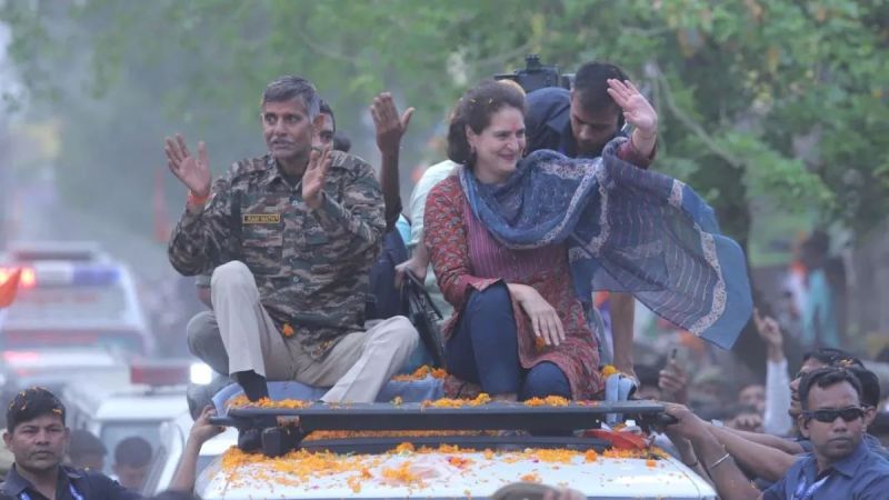 Lok Sabha Elections 2024 Priyanka Gandhi's road show in Fatehpur Sikri in support of India Alliance candidate crowd gathered