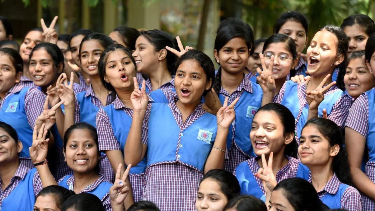 RBSE Result 2024: राजस्थान बोर्ड 12वीं कक्षा में लड़कियों और कॉमर्स के छात्रों
ने मारी बाजी 