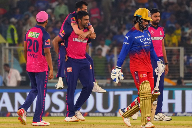 Tushar Deshpande Trolls RCB