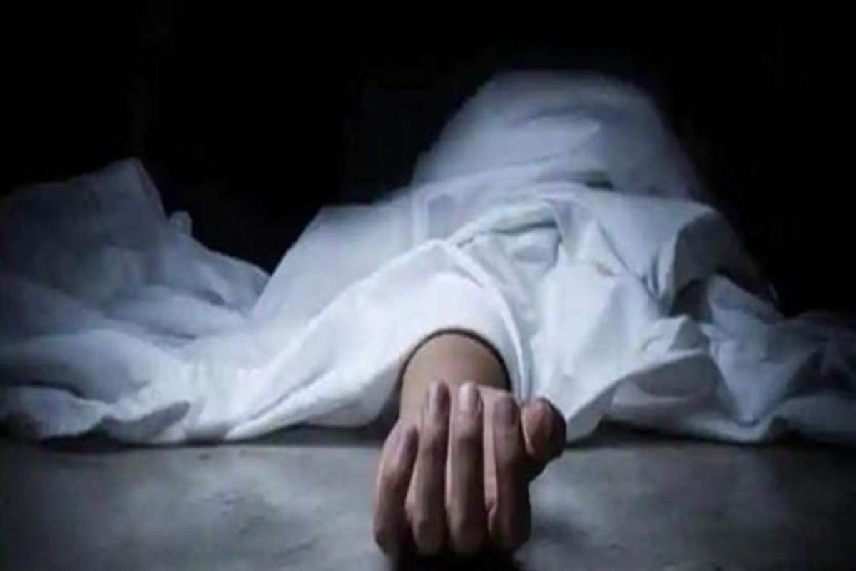 Raigarh News: एक साथ दो महिलाओं ने खाया जहर, तड़पकर हुई मौत…मचा हड़कंप