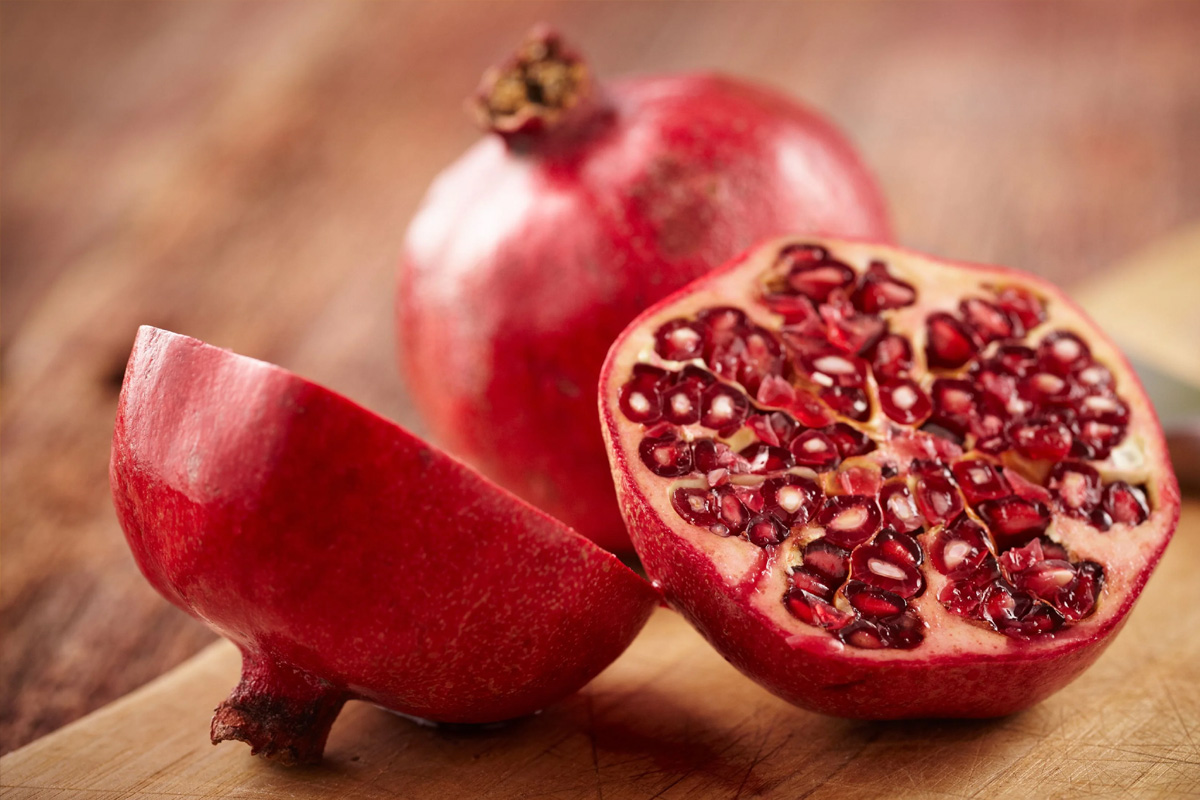 Cholesterol और High blood pressure का रामबाण इलाज है ये लाल फल