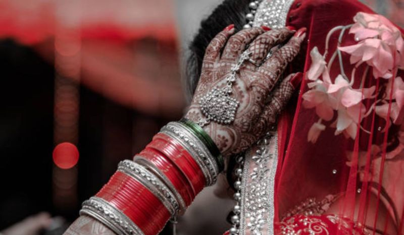 robber bride married 10 grooms looted cash and jewellery on Suhagrat marriage scandal exposed