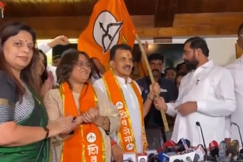 Sanjay Nirupam in Shiv Sena