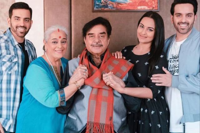 Shatrughan Sinha Family