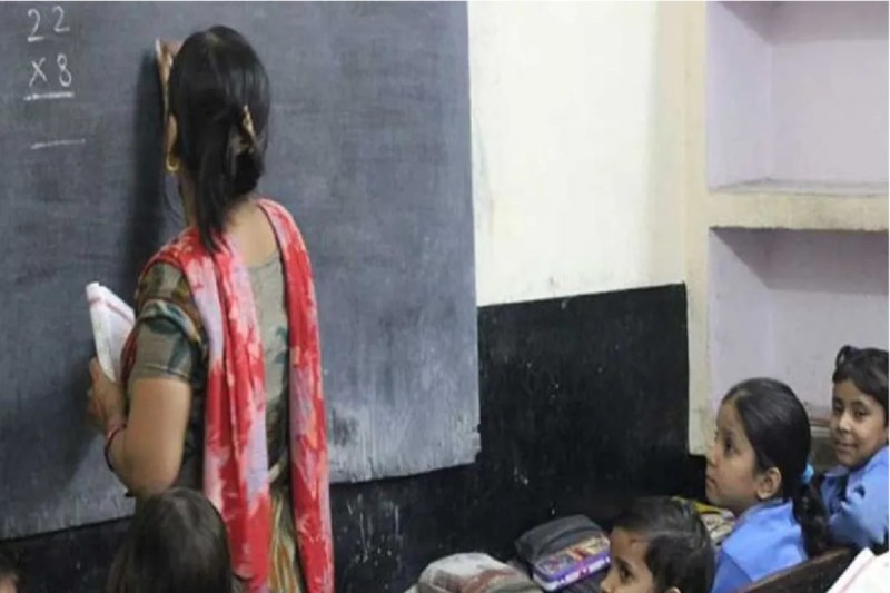 Third Grade Teacher in Rajasthan