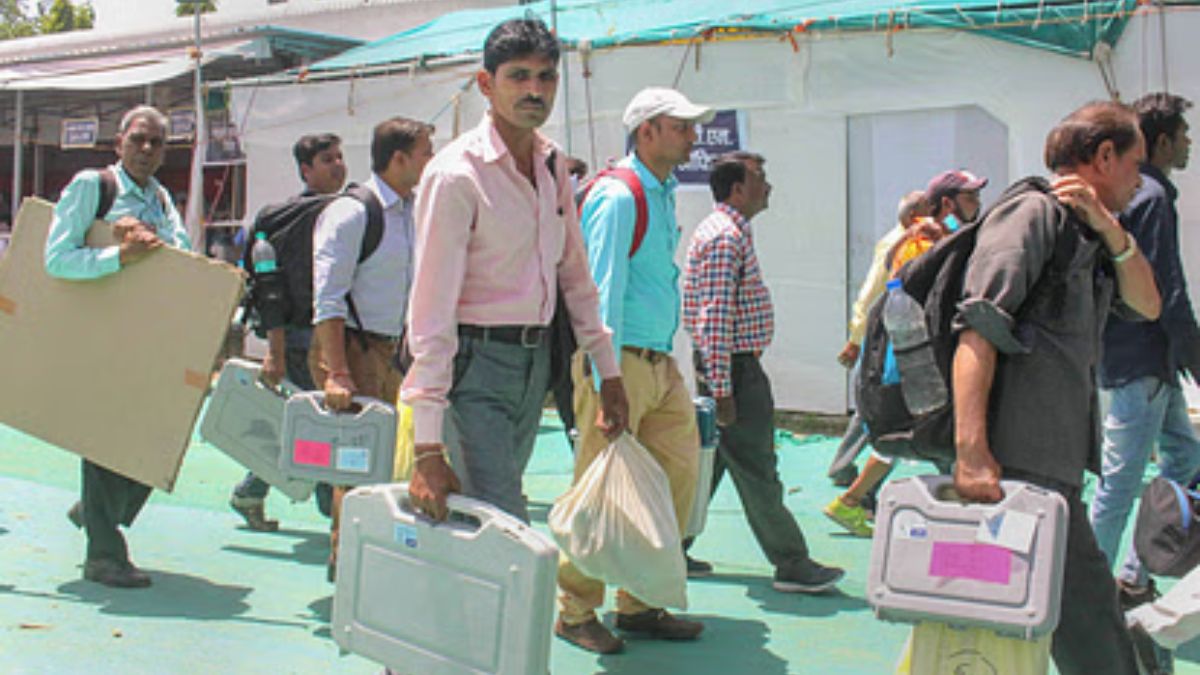 UP Lok Sabha Election 4th Phase Voting ends more than 56% voting on all 13 seats of UP