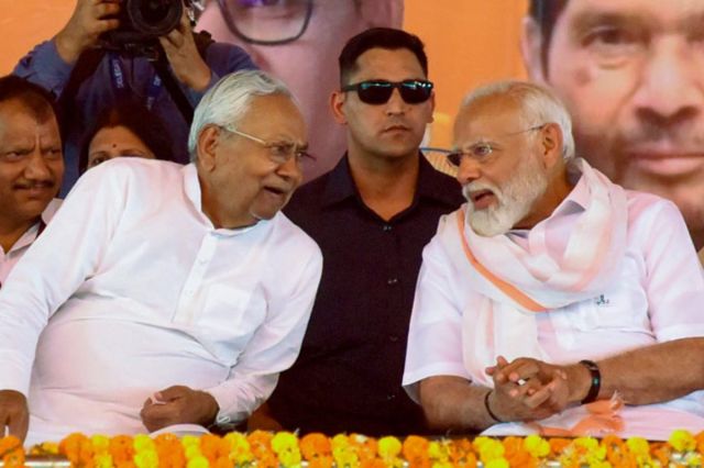 Nitish Kumar will join India alliance after June 4 BJP shocked after Tejashwi Yadav claim