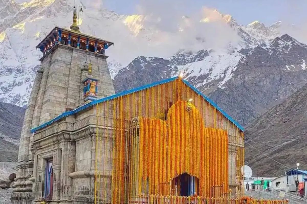 baba kedarnath dham will be everyone darshan garbhagrh from tuesday but closed for VIP darshan