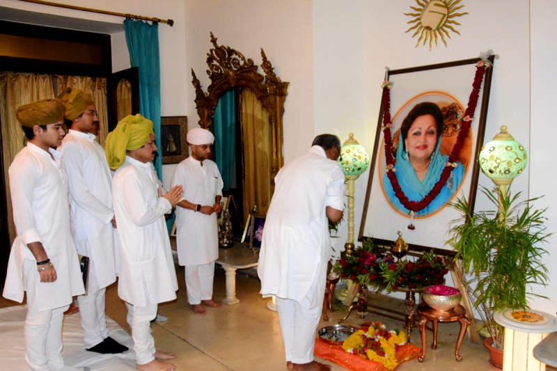 Tribute to Rajmata Madhavi Raje Scindia