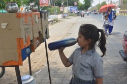 Rajasthan Weather: हीटवेव से झुलसने लगी मरूधरा… फाल्गुन मास चैत्र मास जैसी
गर्मी, ‘लू’ का असर - image