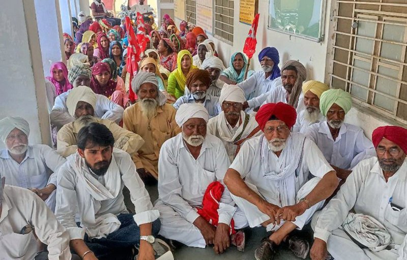 हर ग्राम पंचायत में मनरेगा शुरू कराएं, श्रमिकों को मिले सुविधाएं