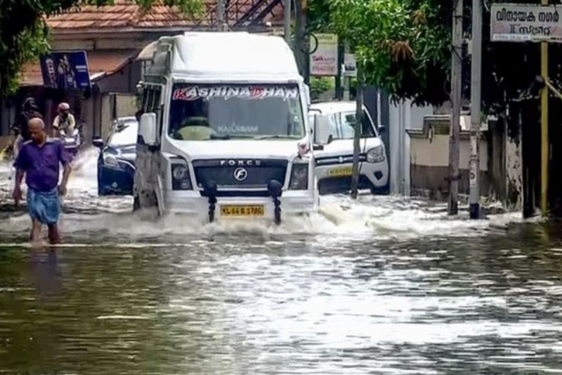 kerala rain 4 died