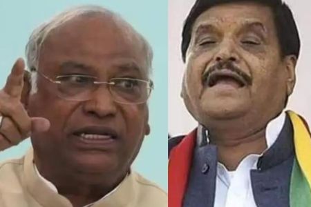 kharge and shivpal in gorakhpur