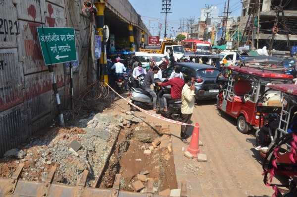 Pits have been dug at many places in Pachpedhinaka Chowk to install optical fiber cables