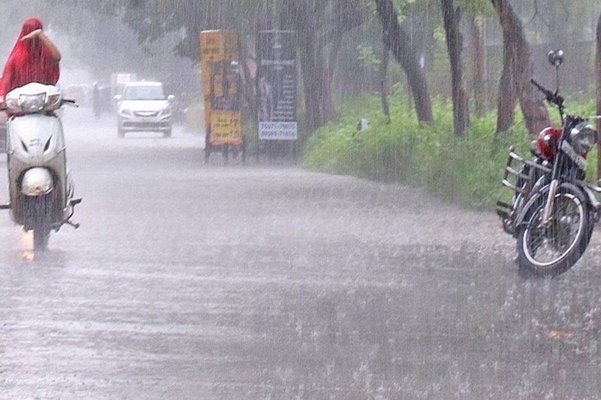Chhattisgarh Rains: अगले 24 घंटे में मानसून की एंट्री, मौसम विभाग ने दी बड़ी
खुशखबरी